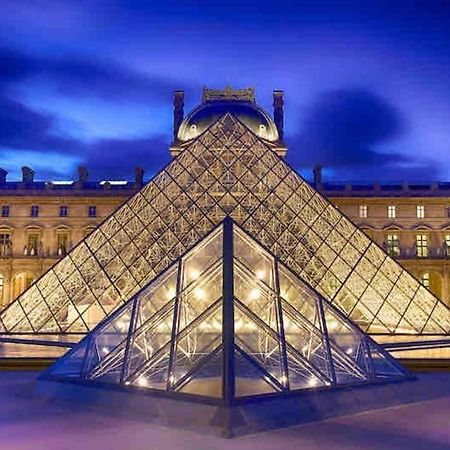 Appartamento Iconic Location Only 500 Meters To The Louvre Parigi Esterno foto