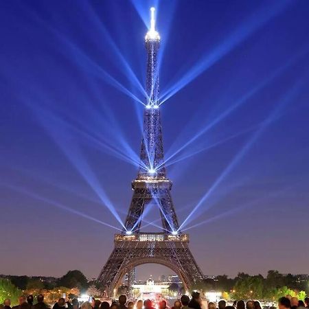 Appartamento Iconic Location Only 500 Meters To The Louvre Parigi Esterno foto